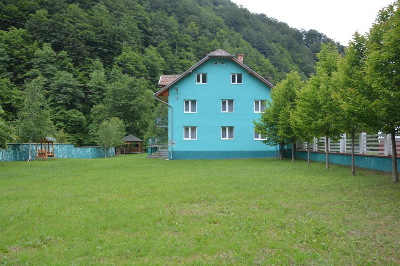 Hotel Casa Verde Rîu de Mori Zewnętrze zdjęcie